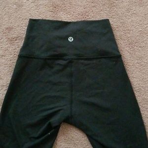 Lu Lu Lemon size 2 leggings